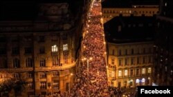 Tüntetés a tanárokért Budapesten 2022. október 14-én