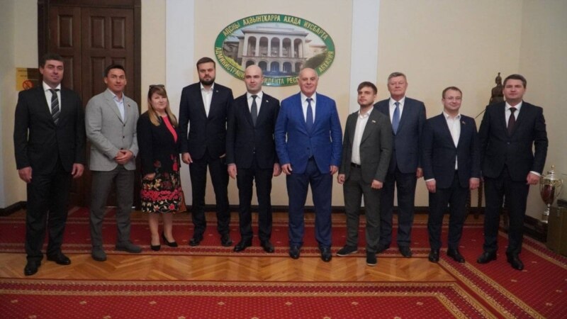 В Тбилиси прокомментировали визит белорусских депутатов в Абхазию