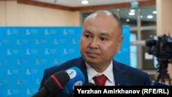Мәжіліс депутаты Ерлан Сайыров. Астана, қазан, 2022 жыл. 