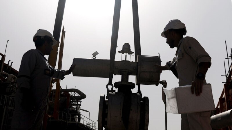 «طرح ضربتی» افزایش تولید روزانه نفت ایران با تنها ۳ میلیارد دلار سرمایه‌گذاری