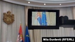 Zastave Srbije i Evropske unije, ilustrativna fotografija