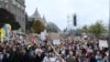 Az ADOM Diákmozgalom és a PDSZ által meghirdetett tüntetés a budapesti Műegyetem rakparton, 2022. október 23-án