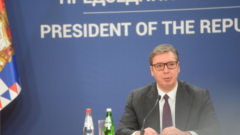 Vučić rekao da se ne odustaje od politike mira povodom situacije na Kosovu