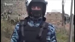 В домах крымских татар в Крыму проходят обыски (видео)