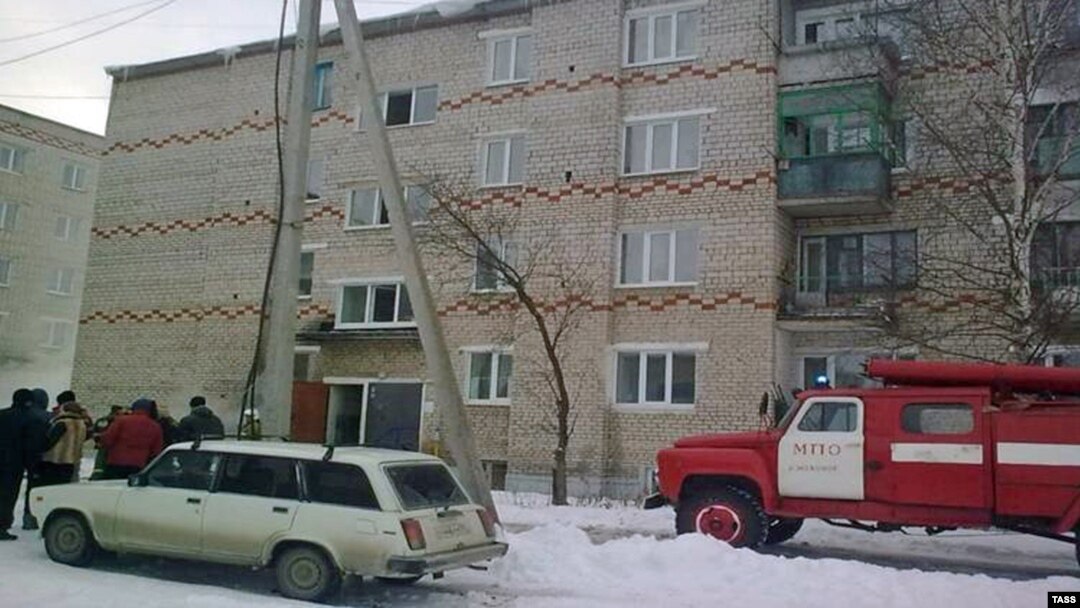 В этом доме в пермском крае при пожаре погибли 9 человек. 9 марта 2012 года