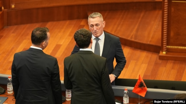 Nenad Rashiq ishte ministër në Qeverinë e Kurtit.