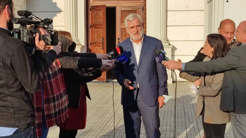 ДПА остана без градоначалничка фотелја, Садику премина во Алијанса на Албанците