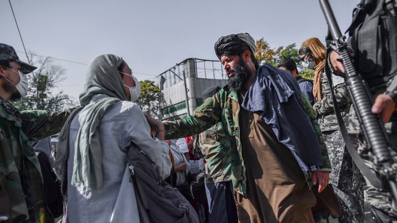 د بشري حقونو د څار ډله: افغان ښځو سره د طالبانو چلند دوه مخی دی