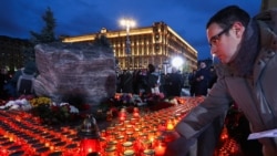 Почему в России сносят памятники жертвам репрессий?