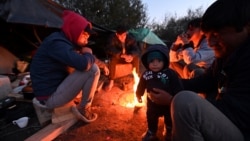 Refugjatët përballen me dhunë policore në kufijtë e BE-së