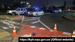 ДТП сталася 15 жовтня: водій у нетверезому стані збив людей на переході і втік, кажуть у поліції