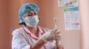 42% українців, які ще не вакцинувалися від COVID-19, готові це зробити – дослідження