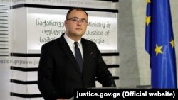 რატი ბრეგაძე