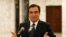  جورج قرداحی، وزیر اطلاع‌رسانی لبنان،  از عربستان و امارات به دلیل در جنگ یمن را  انتقاد کرده است.