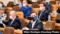 Виктор Воробьев (в центре) на заседании Госсовета Коми