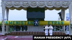 Part of a pipeline between Turkmenistan and Iran is unveiled in 2010.