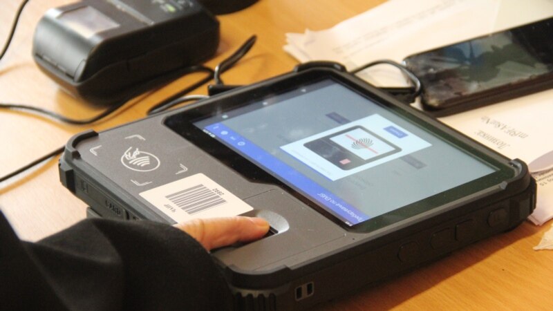 Përpjekjet maqedonase për t'i tejkaluar problemet me votimin biometrik 