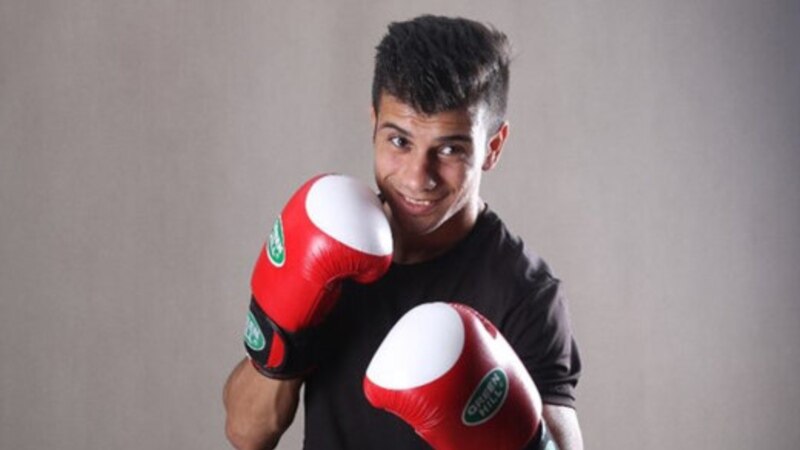 امید احمدی صفا، قهرمان کیک‌بوکسینگ جهان، به آلمان «پناهنده» شد