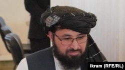 حکومت طالبان هم تعهد می‌سپارد که از آموزش مضمون‌های عصری و توسعه‌ای در نصاب جلوگیری نمی‌کند.