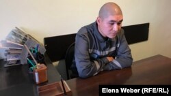 Dias Rakhmetov, a Kazakh citizen returning from Syria, was sentenced to nine years in prison on charges of “participating in the activities of a terrorist group” in September.