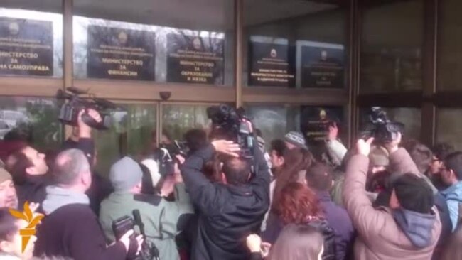 Студентски пленум: Не треба да се води дискусија за државен испит