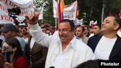 Armenia - Prosperous Armenia Party leader Gagik Tsarukian attends an election campaign rally in Yerevan, June 4, 2026.