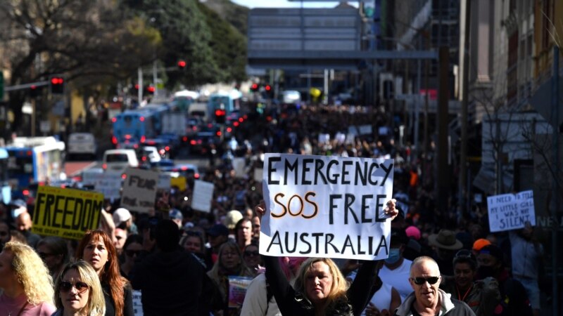 Në Australi protestohet kundër izolimit