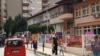 Škola koja radi po srpskom sistemu u Severnoj Mitrovici. Fotografija snimljena 2023. godine.
