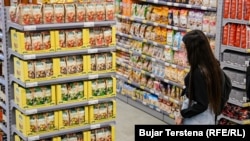 Kosovo imports about seven times more goods than it exports, a gap officials hope a new international barcode will help narrow. (file photo)