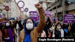 Türkiýeli protestçiler. Arhiw suraty