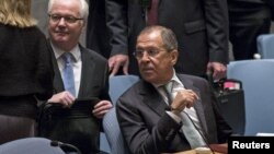 Постоянный представитель РФ при ООН Виталий Чуркин и глава МИД РФ Сергей Лавров во время заседания в ООН по борьбе с терроризмом