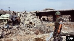 Pasojat e sulmit në Bejrut, 1983