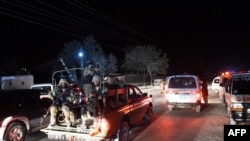 نیروهای پاکستانی در حال گشتزنی، عکس از آرشیف