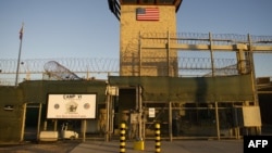 Гуантанамо түрмесінің қақпасы. 19 қаңтар 2012 жыл.