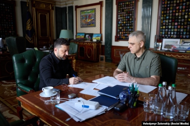 Президент України Володимир Зеленський та виконувач обов’язків голови СБУ Олександр Поклад. Київ, 4 серпня 2026 року