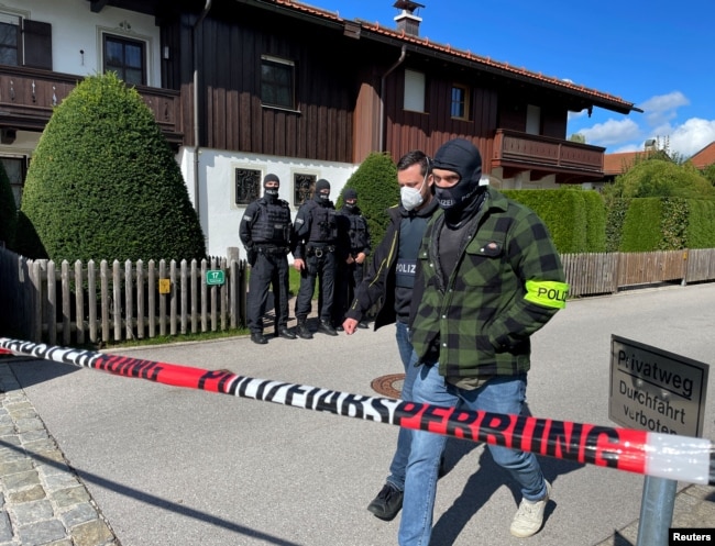 Обыск на одной из вилл Алишера Усманова в Баварии