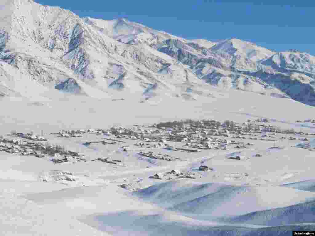 Село Кош-Булак в Тогуз-Тороуском районе Джалал-Абадской области