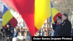 Președintele Klaus Iohannis la parada militară de la Arcul de Triumf din București