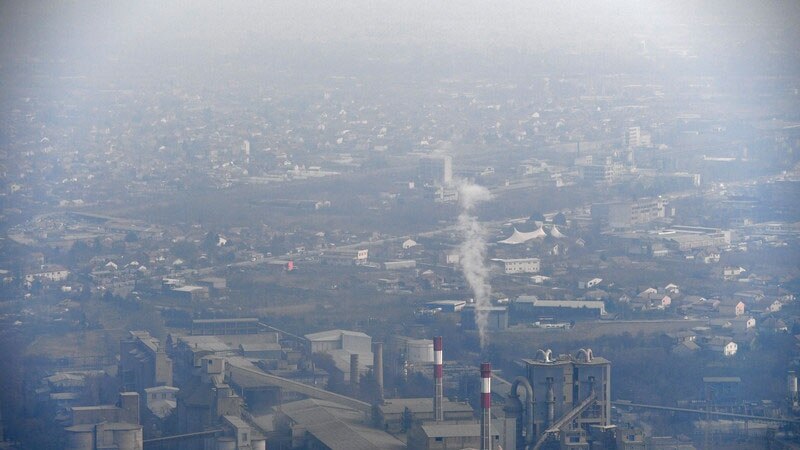 Вклучен алармот за загаден воздух во Скопје, исклучен во Тетово