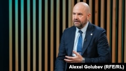 Vicepremierul Vladimir Bolea, în studioul Europei Libere din Chișinău