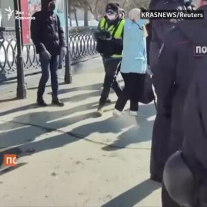 Задержание за белый лист бумаги