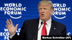 Дональд Трамп, АҚШ прездиенті. 