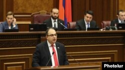 Armenia -- Vladimir Vartanian, the chairman of the parliament committee on legal affairs, speaks during a parliament debate, Yerevan, December 3, 2019.