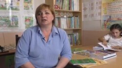 Ջաջուռ կայարանի տարրական դպրոցը մեկ ուսուցիչ ունի. նա է դասավանդում բոլոր առարկաները