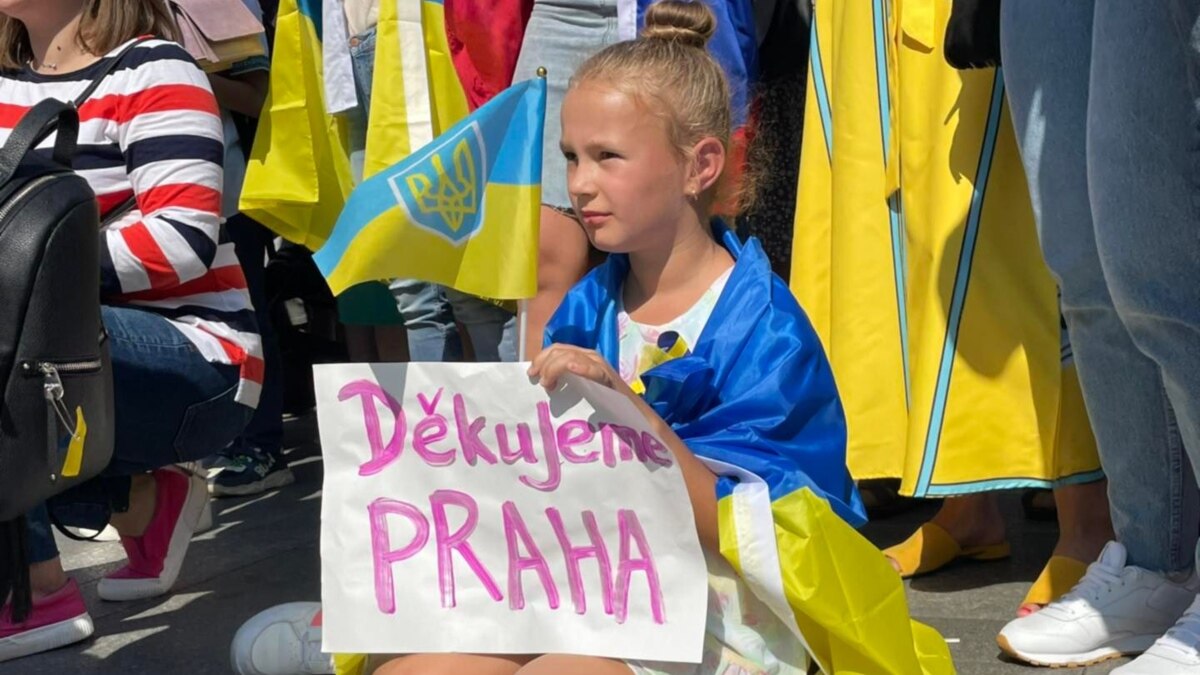55% чехів вважають інтеграцію українських біженців успішною – опитування