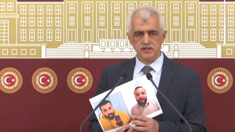 Türkiýe parlamentiniň agzasy türkmen aktiwistlerini deportasiýa etmezlige çagyrdy