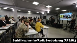 Щороку до Дня української писемності та мови в Україні проходить радіодиктант національної єдності.
