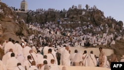 د عرفات غوندۍ