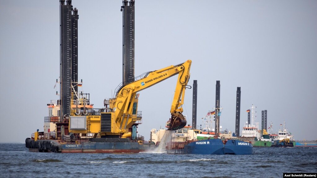 У будівництві газопроводу, який має пройти з Росії до Німеччини дном Балтійського моря, беруть участь, зокрема, компанії з Німеччини й Австрії