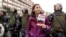 Ольга Мисик, гражданский активист на митинге в Москве, на проспекте Сахарова